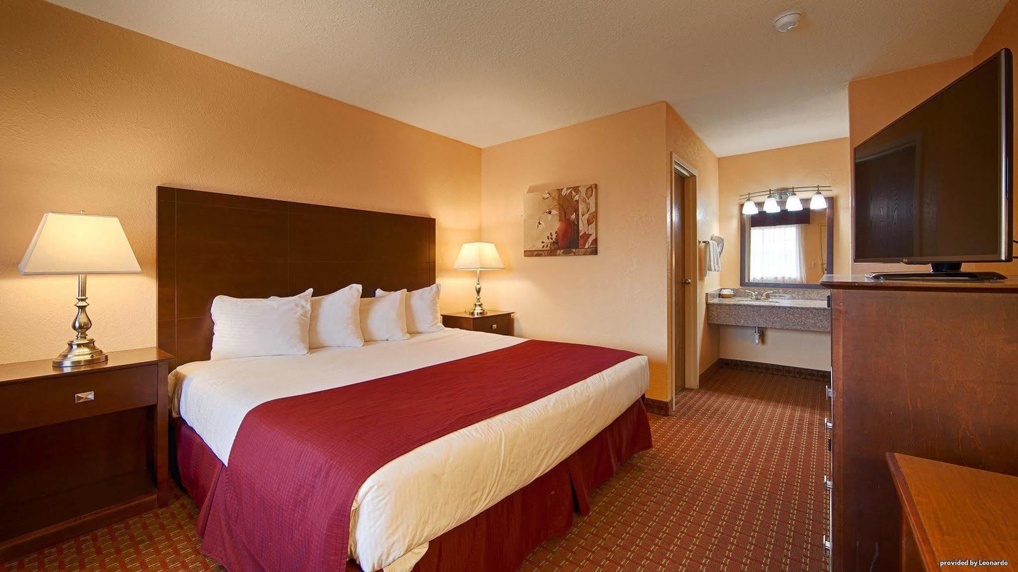 Days Inn By Wyndham Whitmore Lake Ann Arbor Brighton Exterior photo